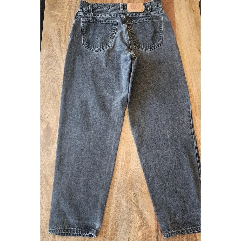 Vintage Levi's 560 Jeans Mens 34x30 Faded Gray Black Loose Tapered Made USA 90s